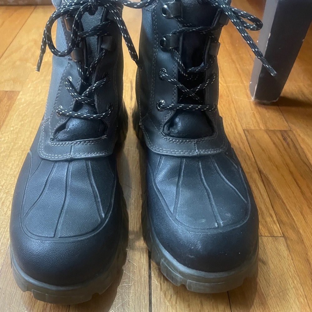 Sporto Black Ankle Boots for Women